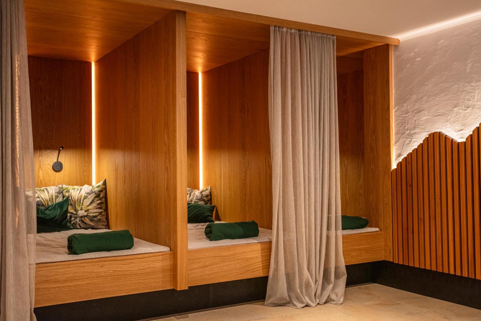 Hotel Oberwirt - Nahe An Saalbach Und Zell Am See, Viehhofen Sommercard Kültér fotó