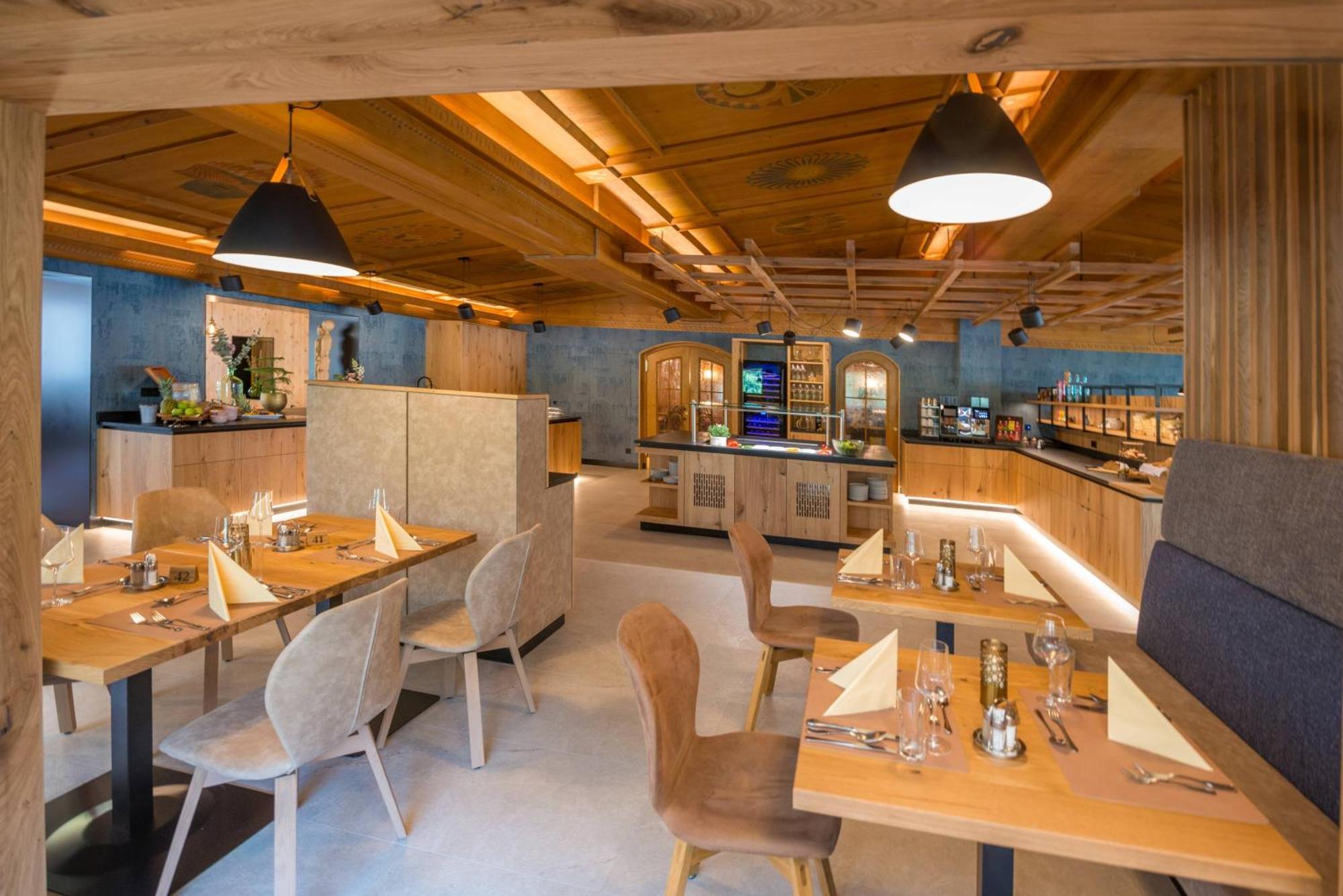 Hotel Oberwirt - Nahe An Saalbach Und Zell Am See, Viehhofen Sommercard Kültér fotó